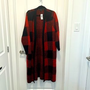 Red and black plaid duster